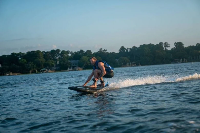 Ausflug mit einem Jetboard